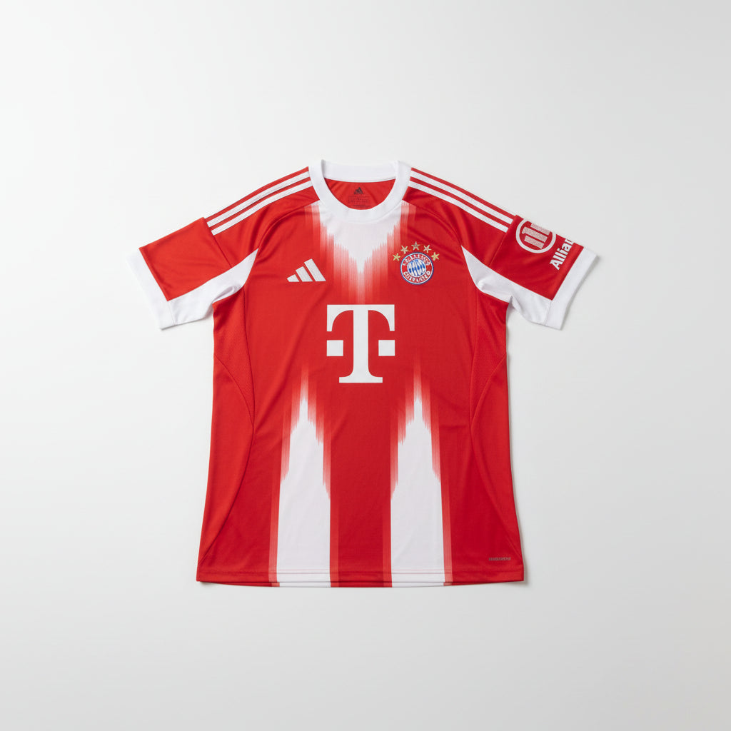 Bayern Munich 2025/2026 Home jersey